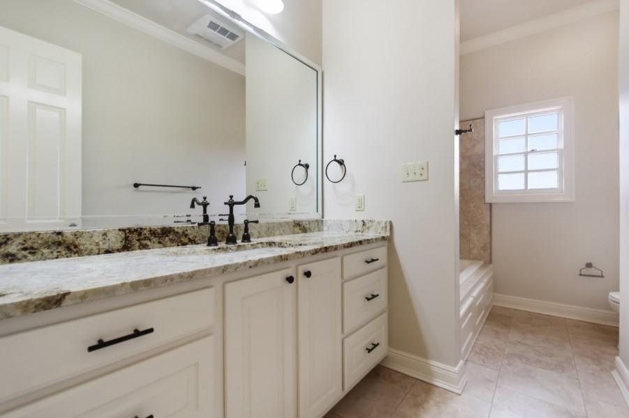 3828 Rue Left Bank Alexandria, LA 71303 - Photo 10 of 15 Gallery Image 10