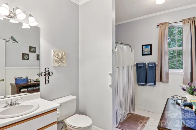 $354,900 | 702 Cinnamon Way, Flat Rock, NC 28731