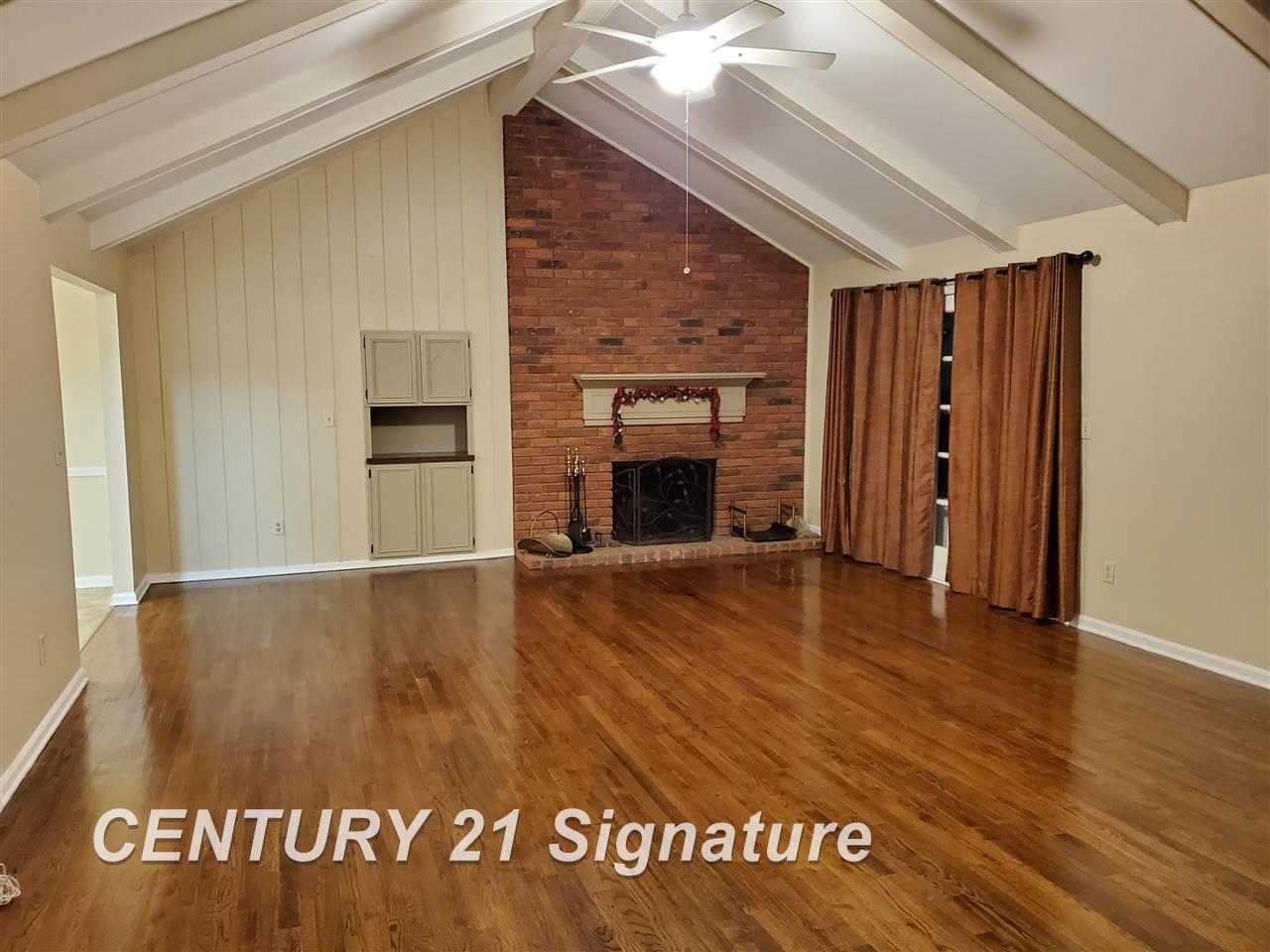 2466 Warner Road Flushing, MI 48433 - Photo 3 of 12