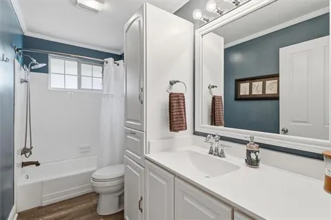 $390,000 | 818 East William David Parkway, Metairie, LA 70005