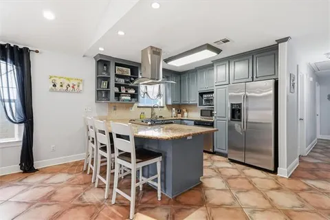 $390,000 | 818 East William David Parkway, Metairie, LA 70005