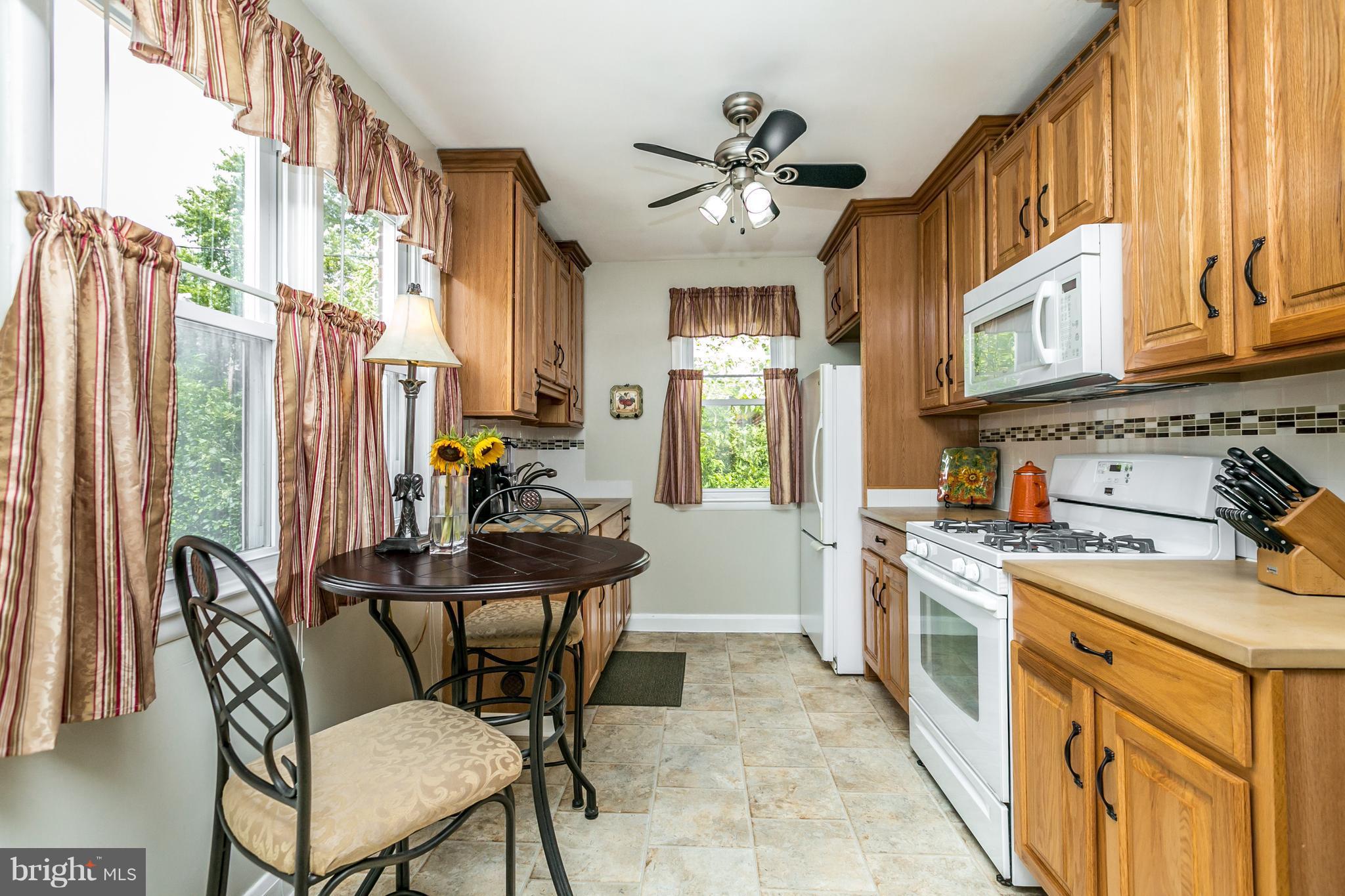 8718 Avondale Road Baltimore, MD 21234 - Photo 11 of 30 Bright SunnyKitchen