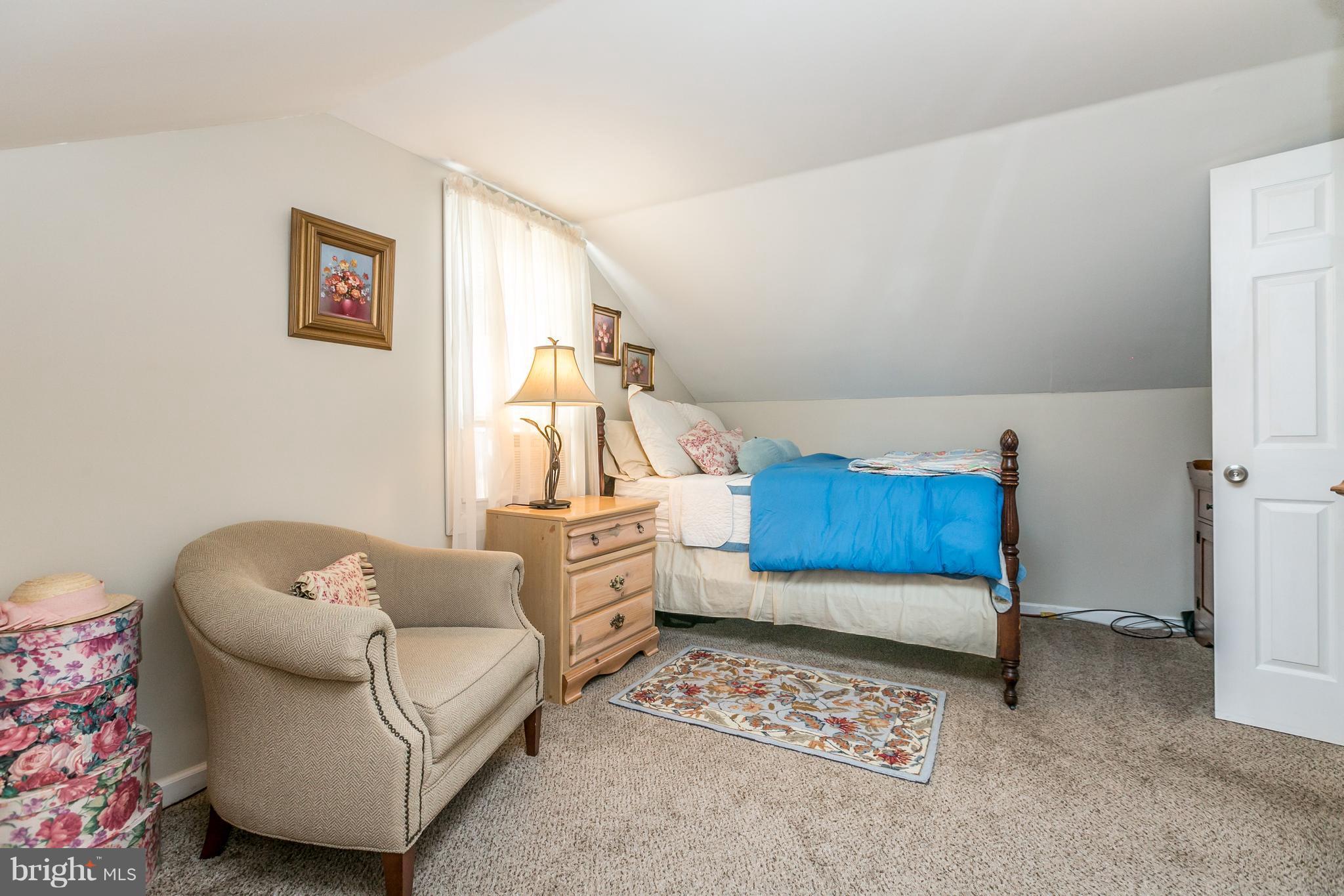 8718 Avondale Road Baltimore, MD 21234 - Photo 20 of 30 Second Floor Bedroom 3