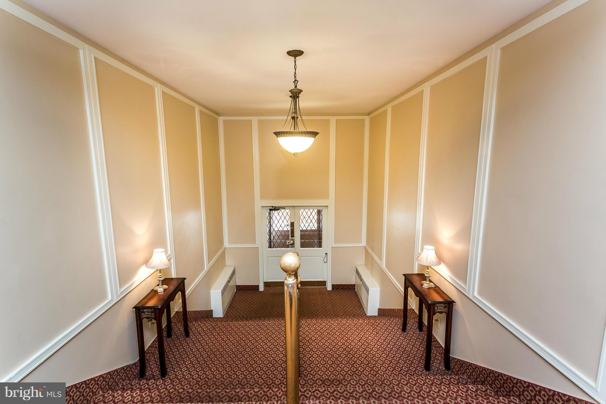 310 Ridgemede Road, Unit 103 Baltimore, MD 21210 - Photo 5 of 29 Interior (General)