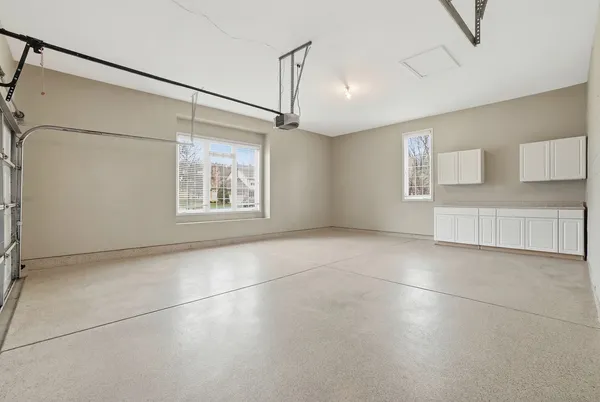 $390,000 | 91 Spyglass Circle, Palos Heights, IL 60463