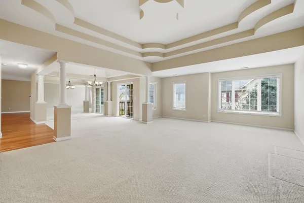 $390,000 | 91 Spyglass Circle, Palos Heights, IL 60463