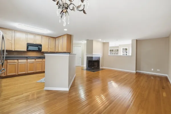$390,000 | 91 Spyglass Circle, Palos Heights, IL 60463