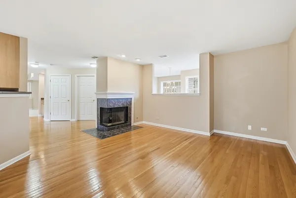 $390,000 | 91 Spyglass Circle, Palos Heights, IL 60463