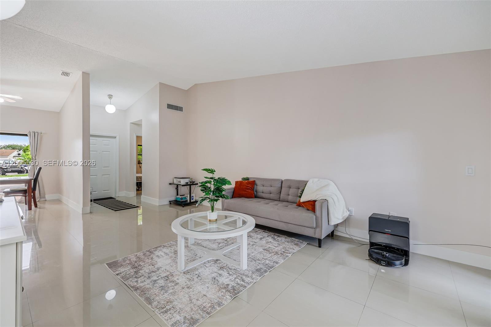 13890 Southwest 43rd Terrace Miami, FL 33175 - Photo 8 of 46