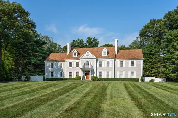 $3,399,900 | 344 Fence Row Drive, Fairfield, CT 06824