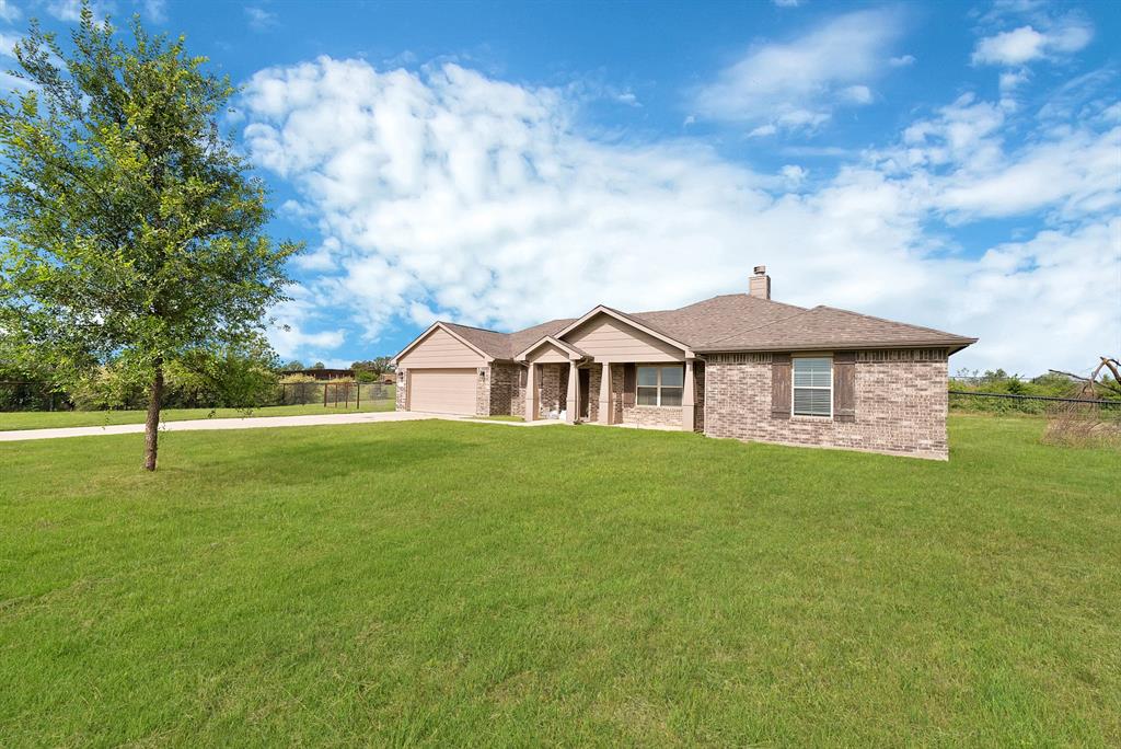115 Springwood Ranch Loop Springtown, TX 76082 - Photo 22 of 25