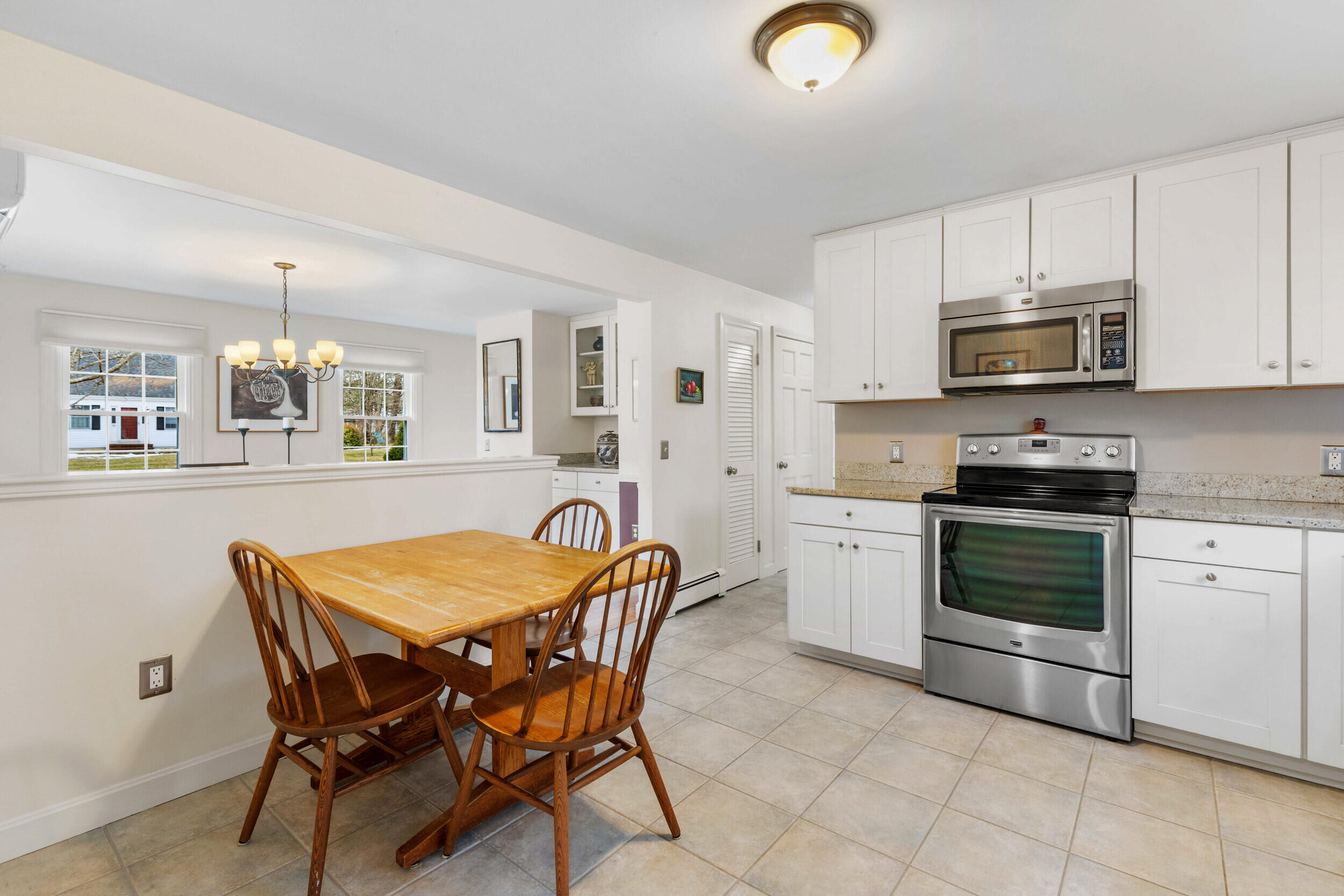 18 Country Charm Road Cumberland, ME 04021 - Photo 6 of 57 2_18 country charm rd, cumberland-2