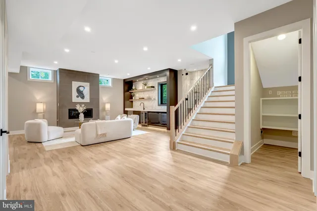 $3,494,000 | 7400 Churchill Road, McLean, VA 22101