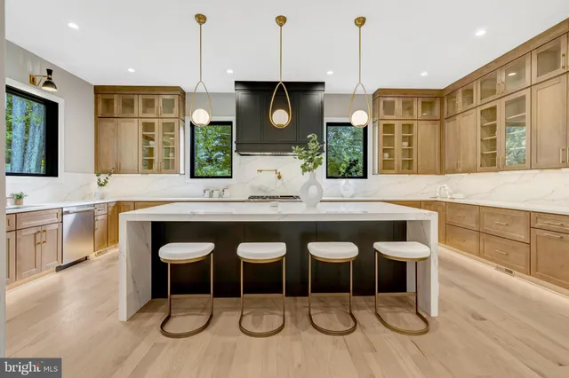 $3,494,000 | 7400 Churchill Road, McLean, VA 22101