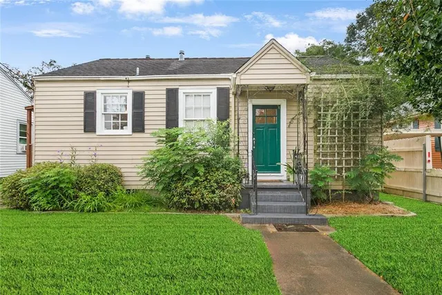 $170,000 | 417 Lebeau Street, Arabi, LA 70032