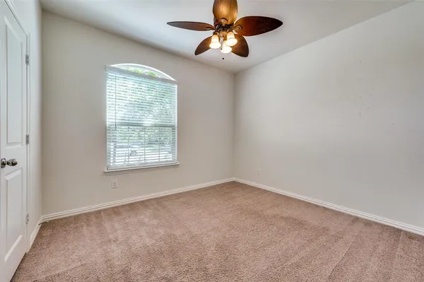 $369,900 | 6033 Hightower Street, Aubrey, TX 76227