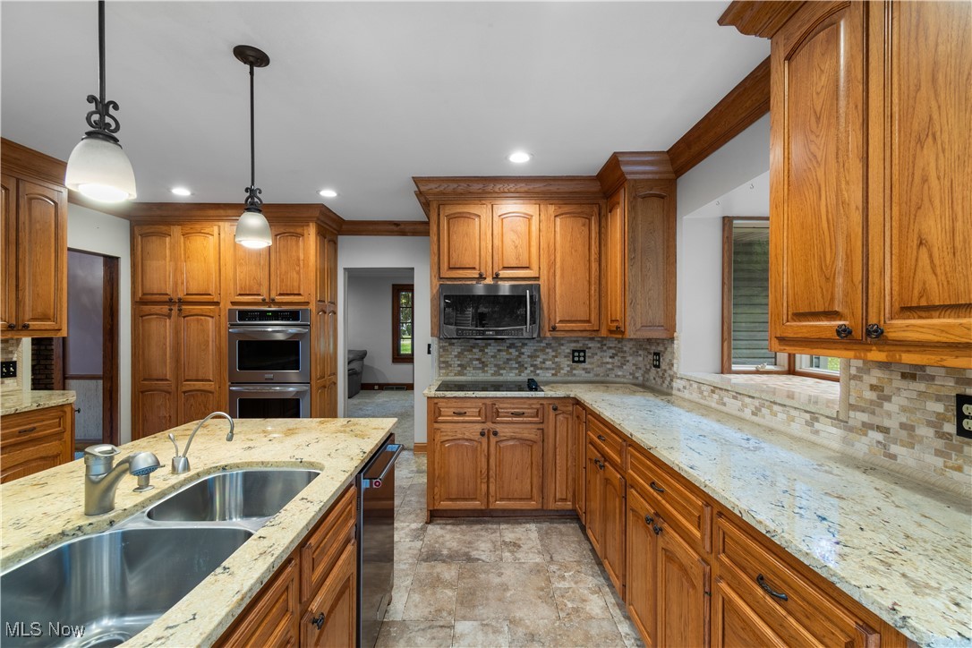 4698 Manchester Road Akron, OH 44319 - Photo 16 of 39 Gallery Image 16