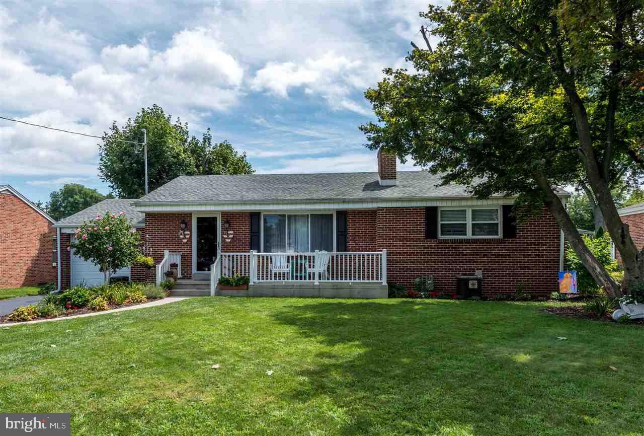 2266 Maple Road York, PA 17408 - Photo 2 of 28