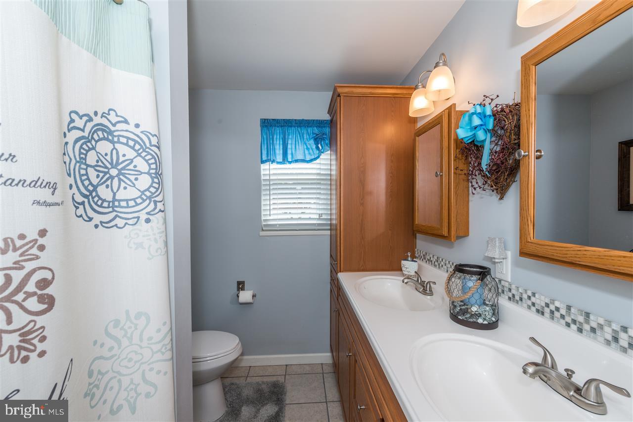 2266 Maple Road York, PA 17408 - Photo 17 of 28
