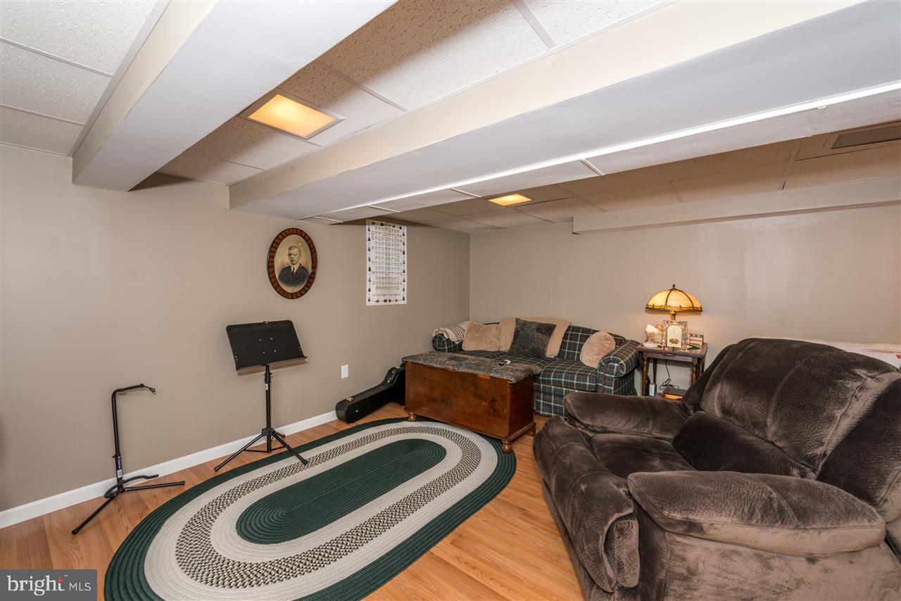 2266 Maple Road York, PA 17408 - Photo 20 of 28