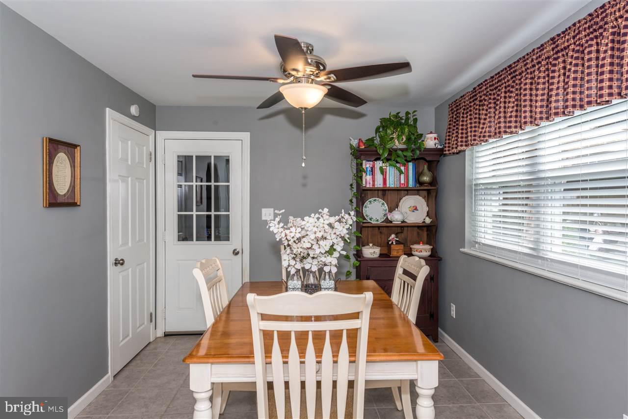2266 Maple Road York, PA 17408 - Photo 10 of 28