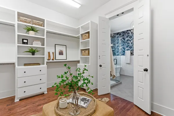 $1,800,000 | 2209 20th Avenue South, Nashville, TN 37212