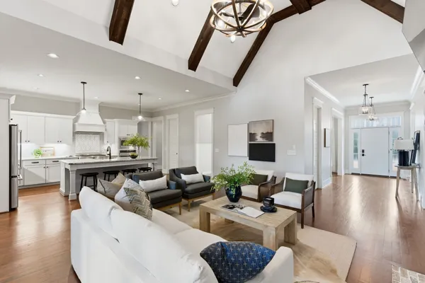 $1,800,000 | 2209 20th Avenue South, Nashville, TN 37212