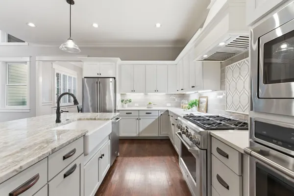 $1,800,000 | 2209 20th Avenue South, Nashville, TN 37212