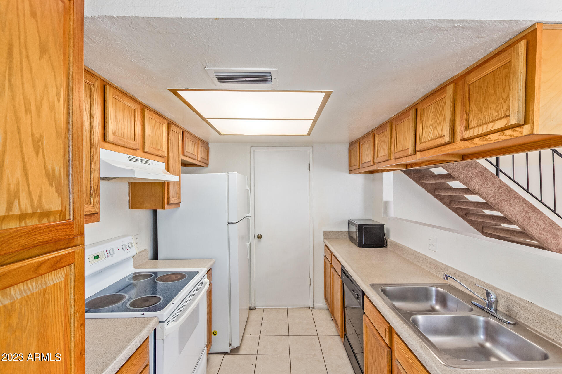 2621 West Ocotillo Road, Unit 4 Phoenix, AZ 85017 - Photo 9 of 28 09 Ocotillo 2621