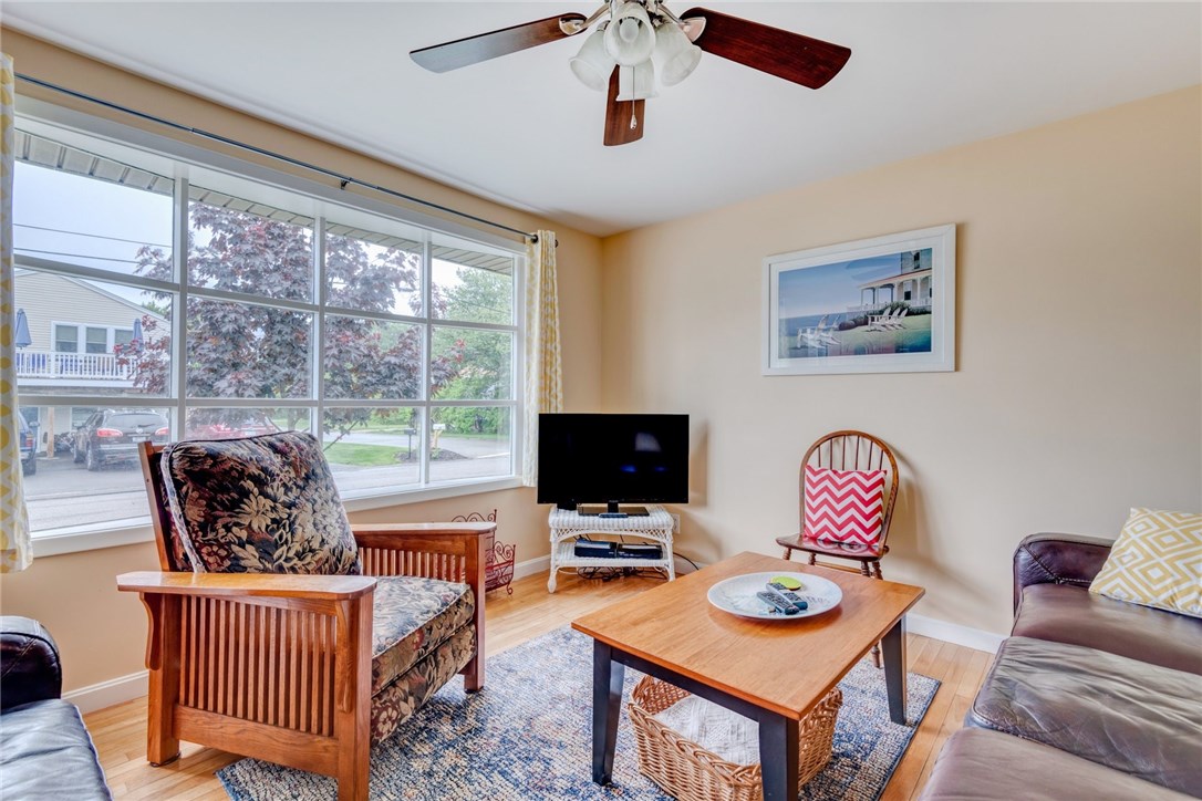36 Sewell Road Narragansett, RI 02882 - Photo 7 of 25