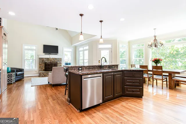 $1,499,000 | 1005 Hedgerose Lane, Roswell, GA 30075