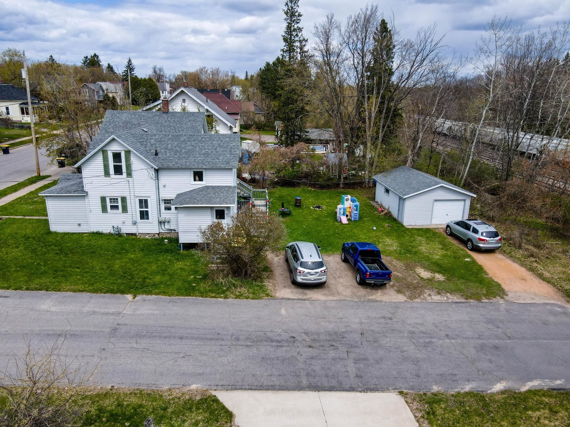 802 Mason Street Rhinelander, WI 54501 - Photo 3 of 41