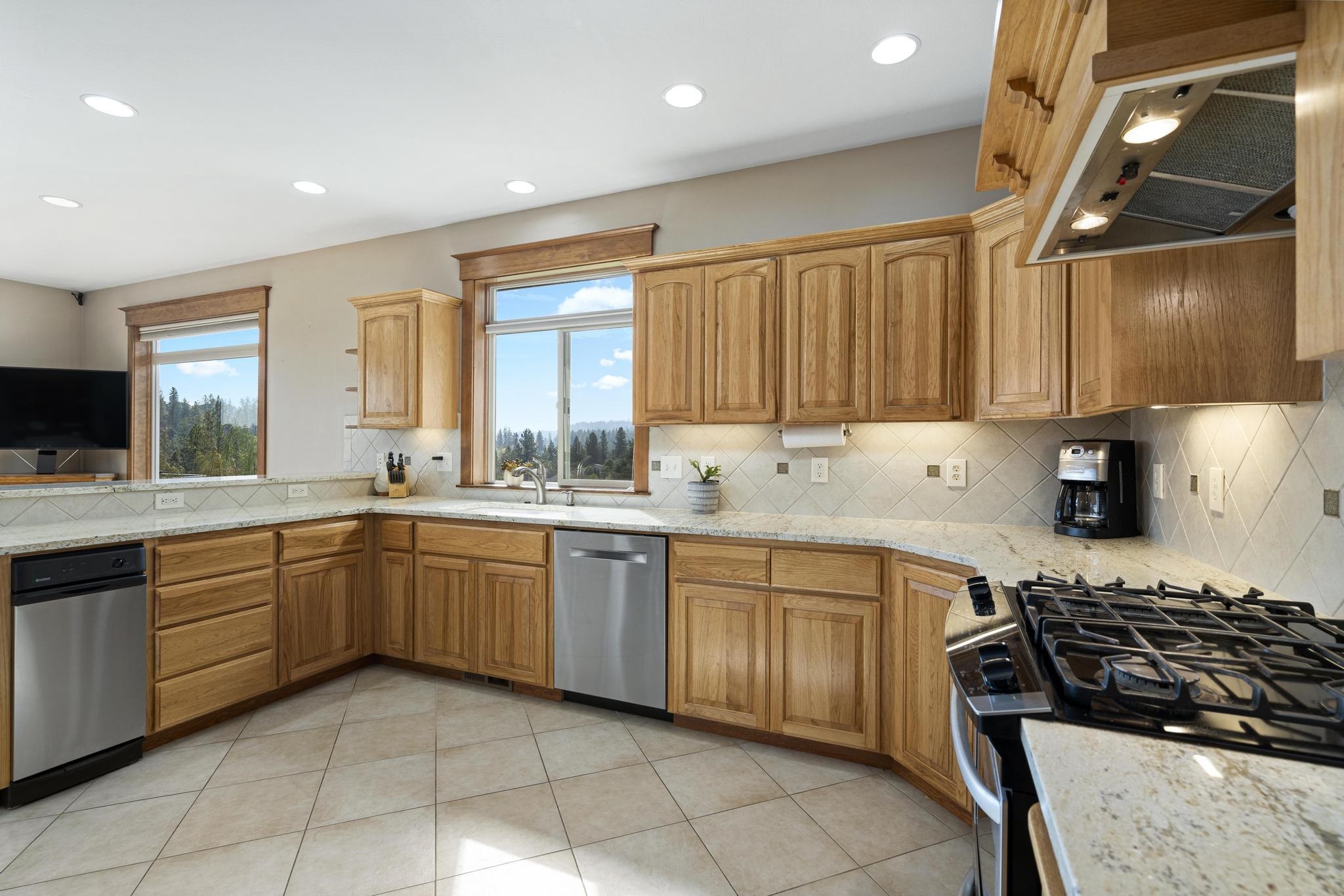 1714 North Rim View Street Spokane, WA 99224 - Photo 12 of 50 Gallery Image 12