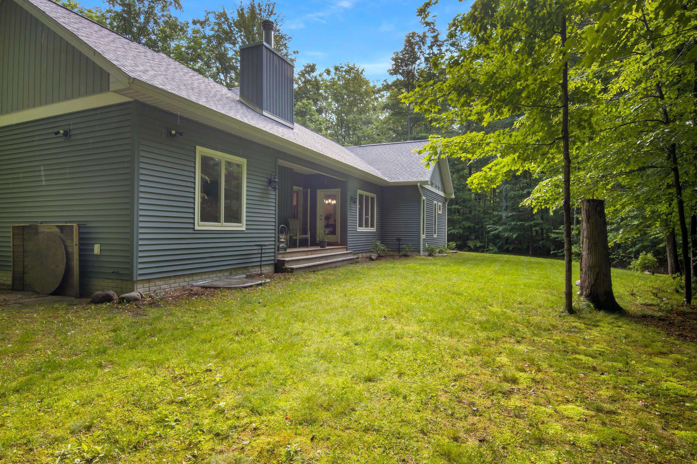 8490 Reynolds Road Lake Ann, MI 49650 - Photo 55 of 67 1947305-06121d9e-38de-4912-b20b-3ea68f2969f8.JPG