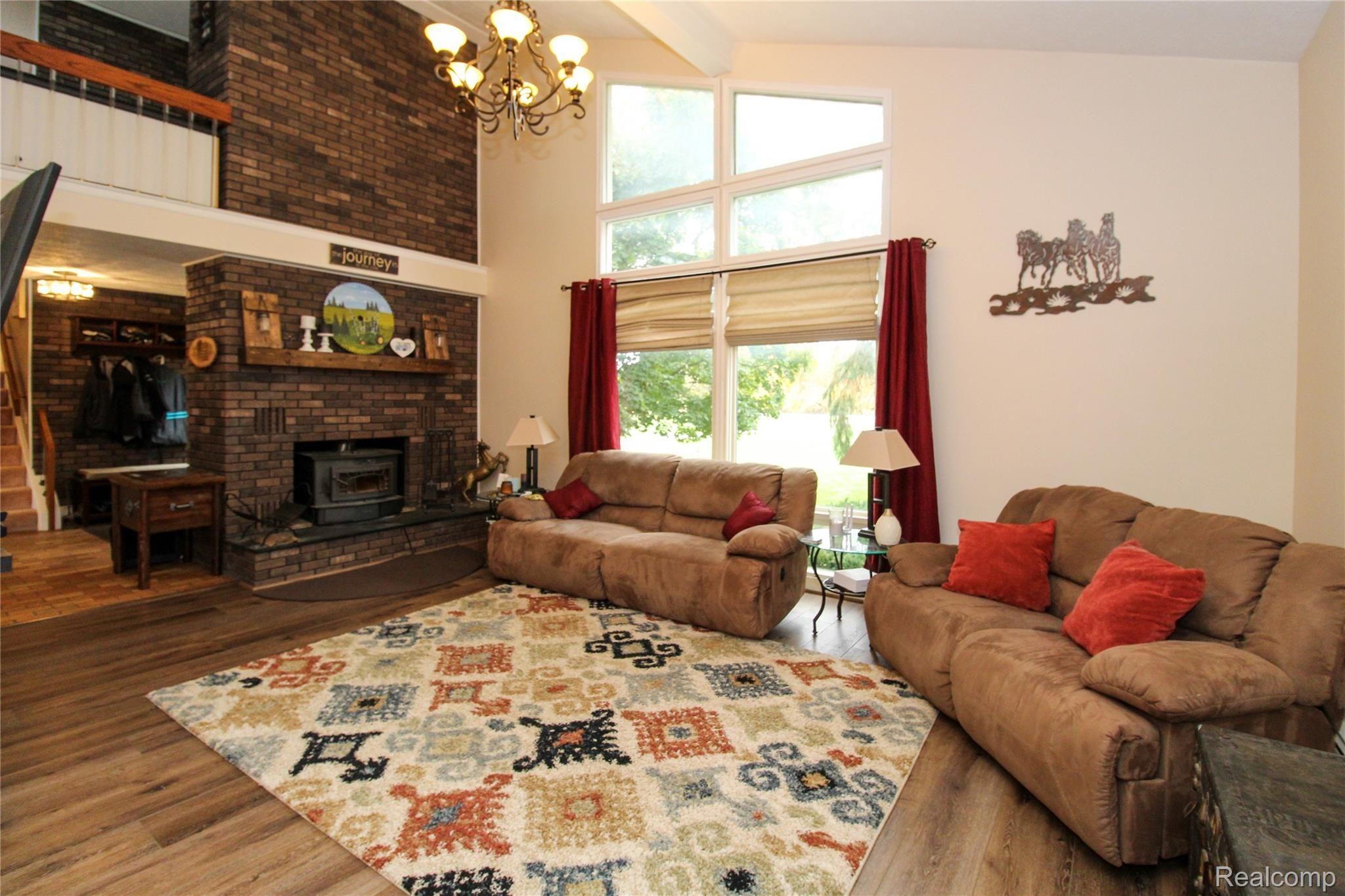 16145 34 Mile Road Armada, MI 48005 - Photo 7 of 48 Great room 2.jpg