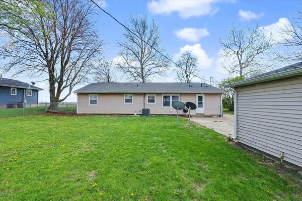 $225,000 | 408 East Benham Street, Tolono, IL 61880