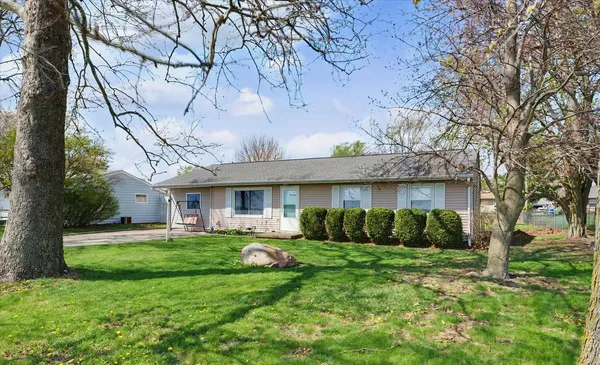 $225,000 | 408 East Benham Street, Tolono, IL 61880