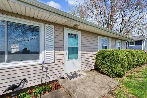 $225,000 | 408 East Benham Street, Tolono, IL 61880