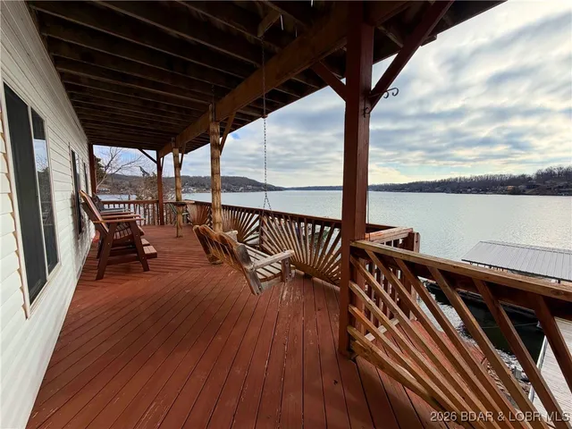 $685,000 | 27630 Golden Point Lane, Barnett, MO 65011