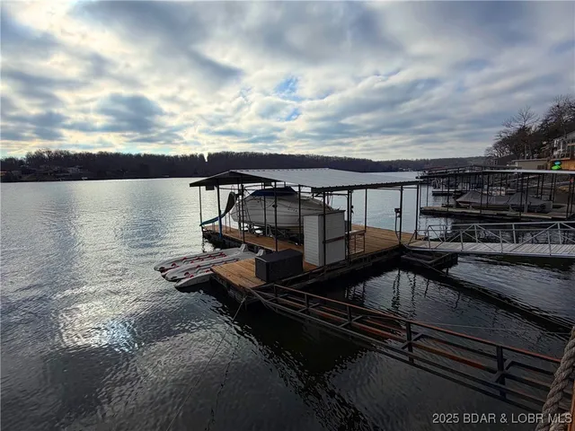 $685,000 | 27630 Golden Point Lane, Barnett, MO 65011