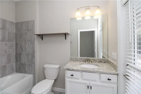 $4,095 | 2380 Fallglo Street, Naples, FL 34120