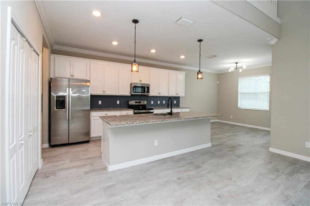 2380 Fallglo Street Naples, FL 34120 - Photo 26 of 50