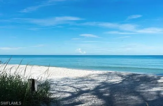 $4,095 | 2380 Fallglo Street, Naples, FL 34120