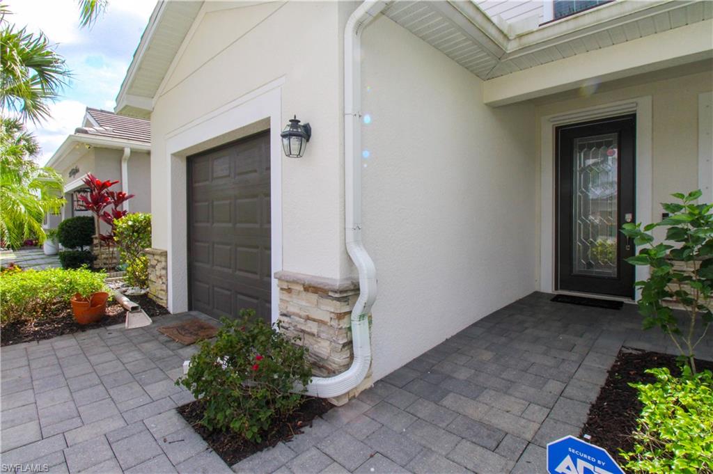 2380 Fallglo Street Naples, FL 34120 - Photo 8 of 50