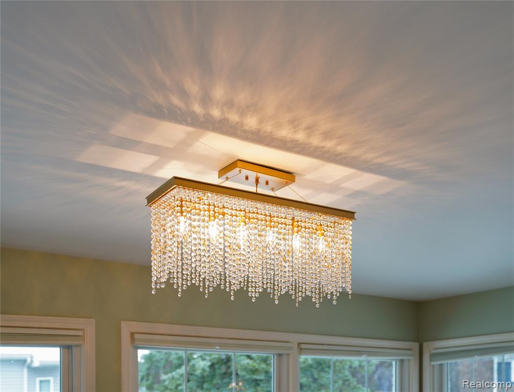 34361 Quaker Valley Road Farmington Hills, MI 48331 - Photo 15 of 62 Gallery Image 15