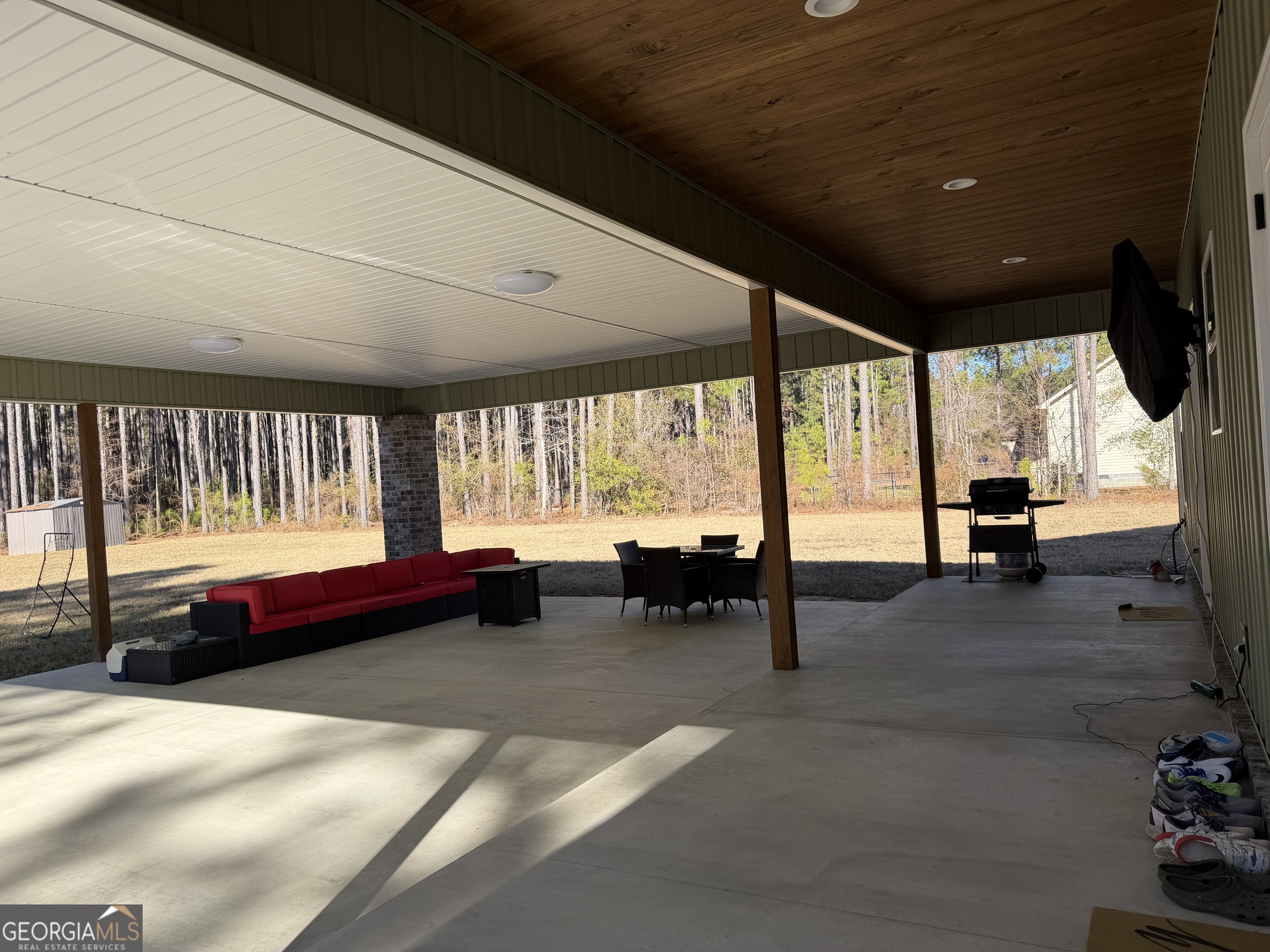 1347 Payne Road Rentz, GA 31075 - Photo 10 of 45 a living room with furniture and large windows