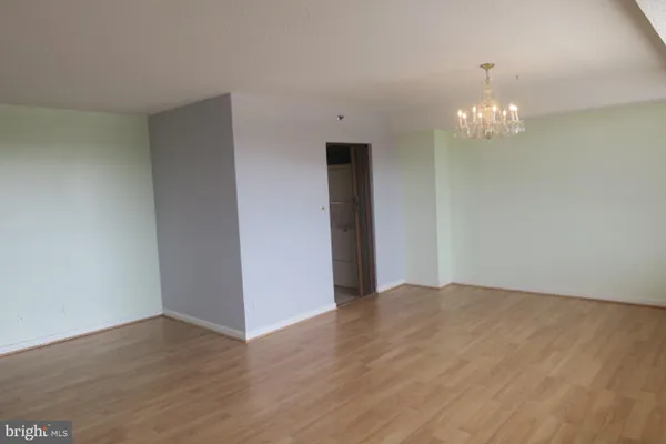 $1,950 | 3709 South George Mason Drive, Unit 609E, Falls Church, VA 22041