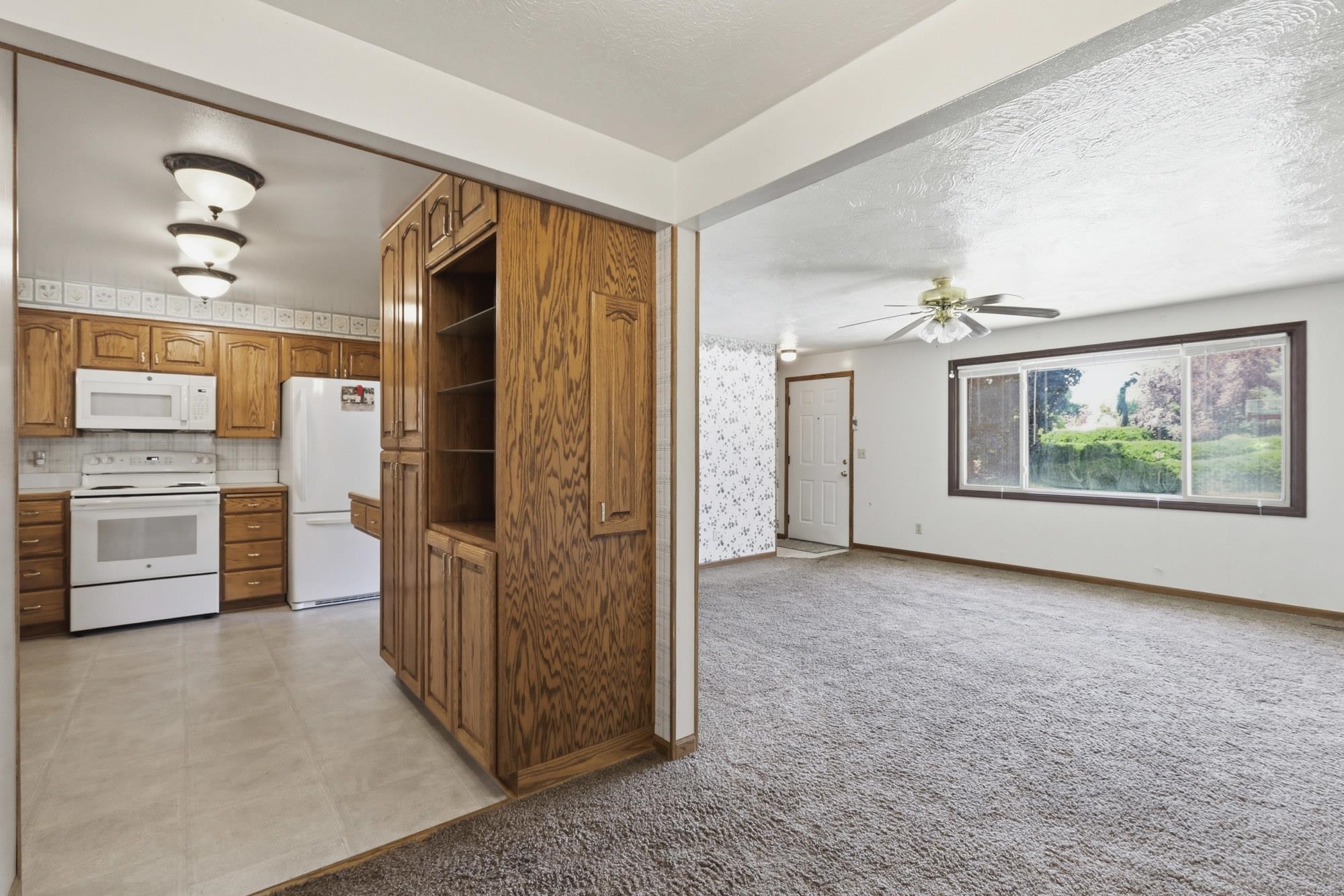 6628 North Alberta Street Spokane, WA 99208 - Photo 9 of 42
