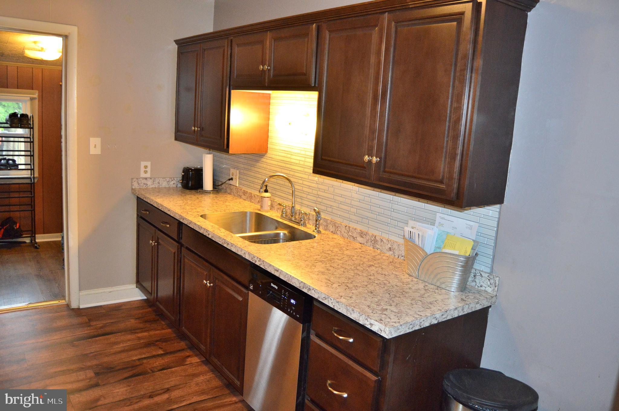 440 North Cedar Street Lititz, PA 17543 - Photo 27 of 57 Modern Kitchen