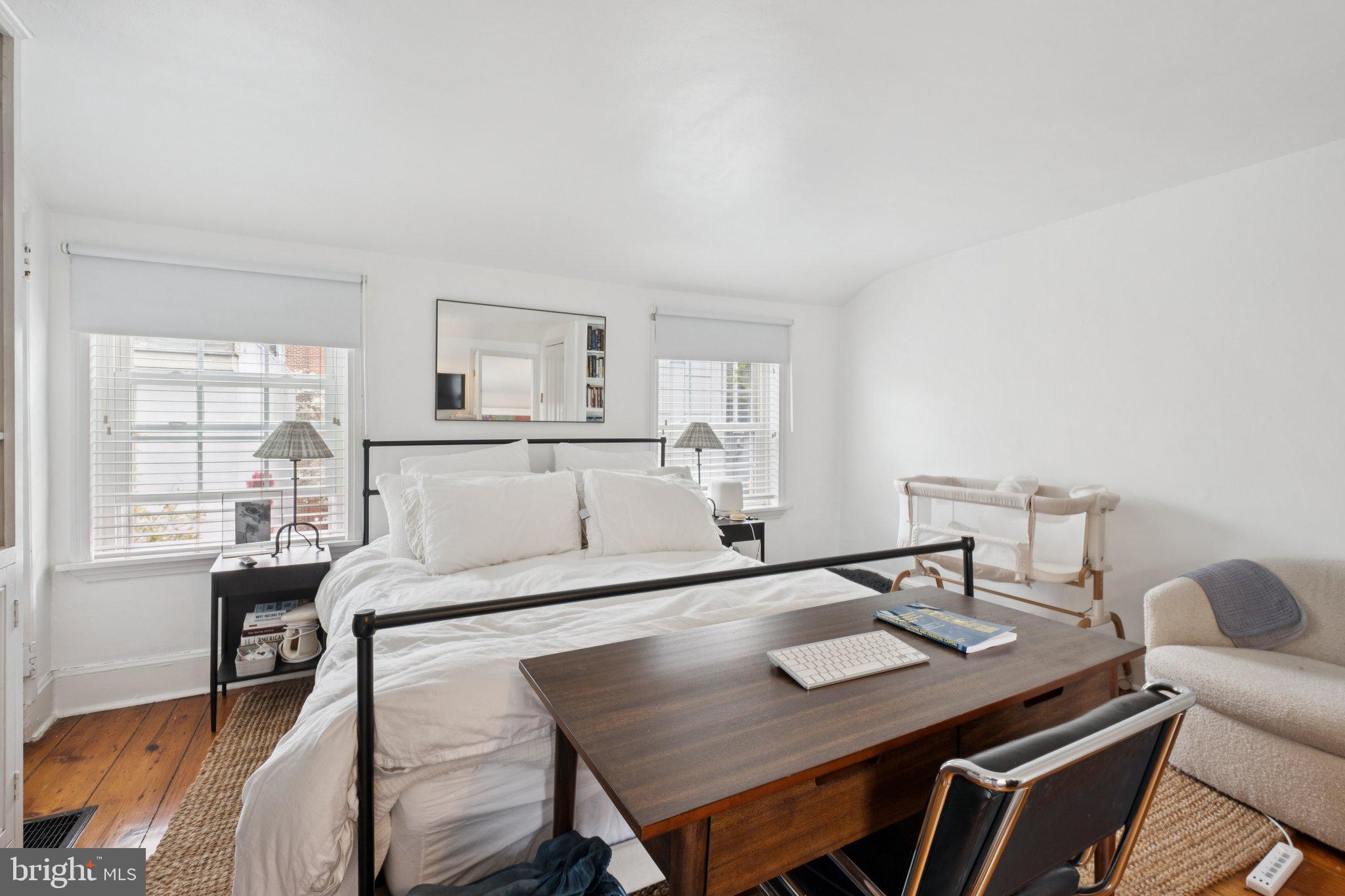 2410 Delancey Street Philadelphia, PA 19103 - Photo 17 of 22